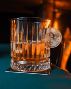Bitcoin-Whiskygläser 2er-Set mit Bitcoin-Münze, 355 ml – Ansicht 3